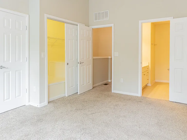 8144 Summerside Cir — Photo 7