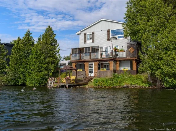 7 Watercrest Rd, Rothesay, NB E2S 1B7