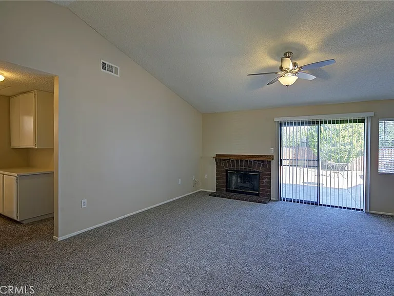 26640 Braddock Rd — Photo 7