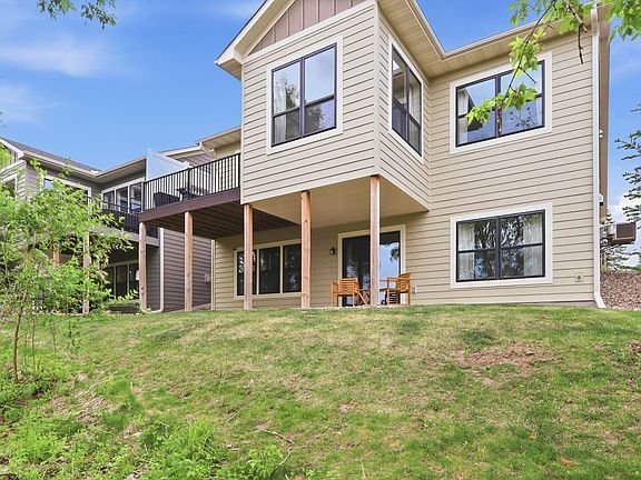 5th image of 16383 Glory Ln