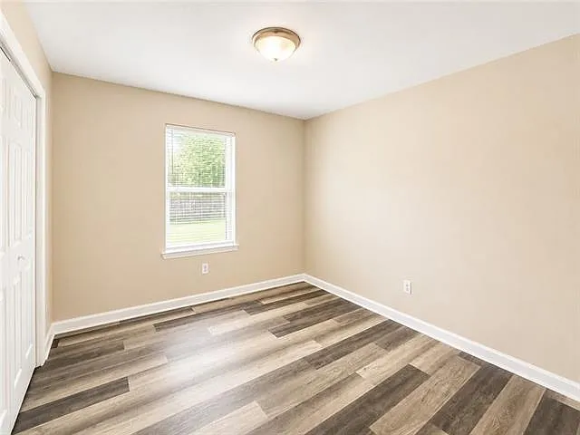 4011 Parkbrook Dr — Photo 8