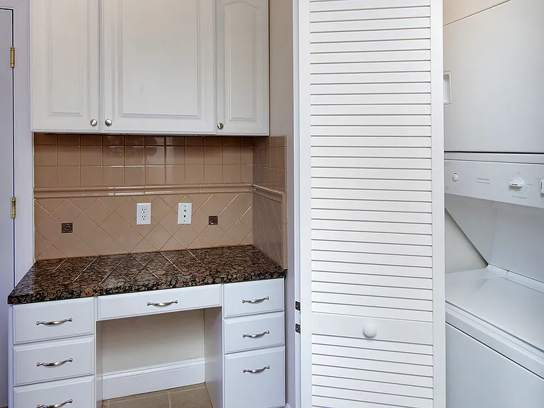 7556 Parkdale Ave #3 — Photo 9