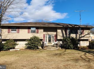 6463 Fairway Dr W #W, Fayetteville, PA 17222