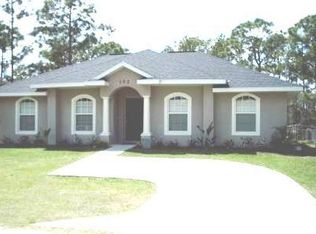 703 Daffodil St, Lake Placid, FL 33852