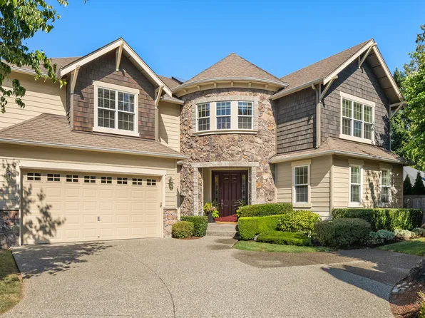 24252 SE 47th St, Issaquah, WA 98029