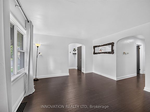 3rd image of 5 Merrick St
