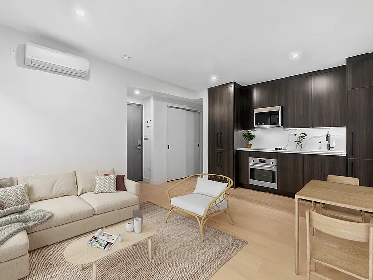 184 Prince St #3 — Photo 7