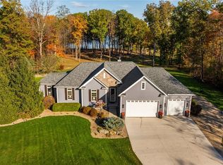 2235 Mahoning Rd, Lake Milton, OH 44429