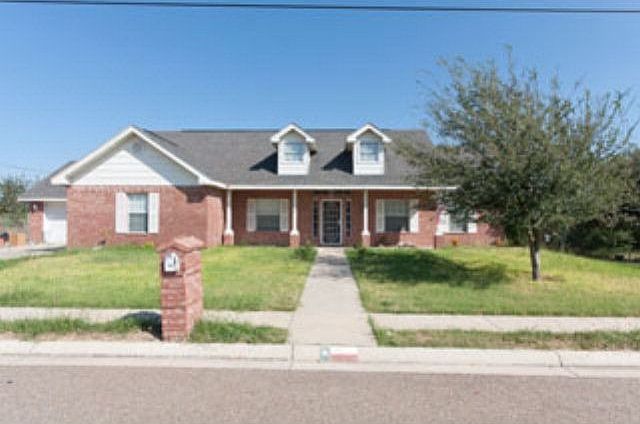 1st image of 401 Castillo Dr