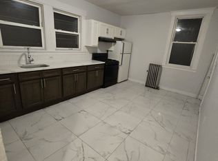 189 N Munn Ave #G2, East Orange, NJ 07017