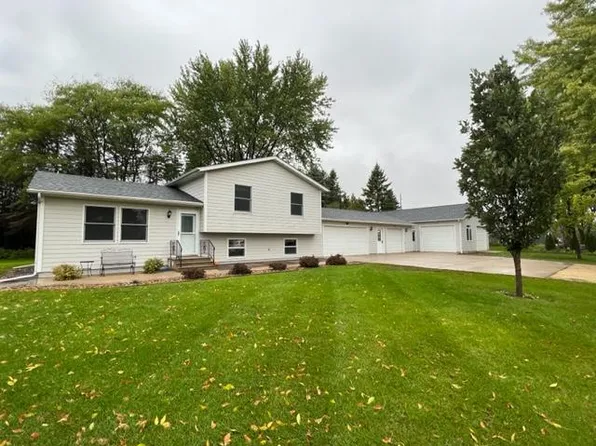 29565 Hagen Ave, Cannon Falls, MN 55009