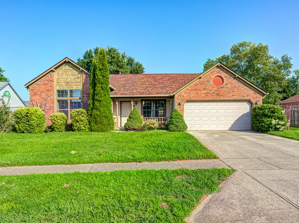 8172 Austin Ct, Avon, IN 46123