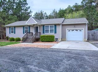 5435 Sleepy Hollow Ln, Gloucester, VA 23061