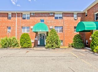 Elm Court, West Springfield, MA 01089