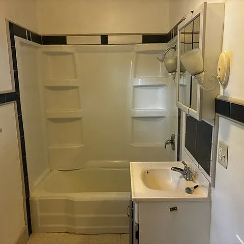 622 W Dale Ave #G22 — Photo 14