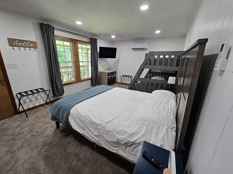 347 Blue Springs Cir — Photo 17
