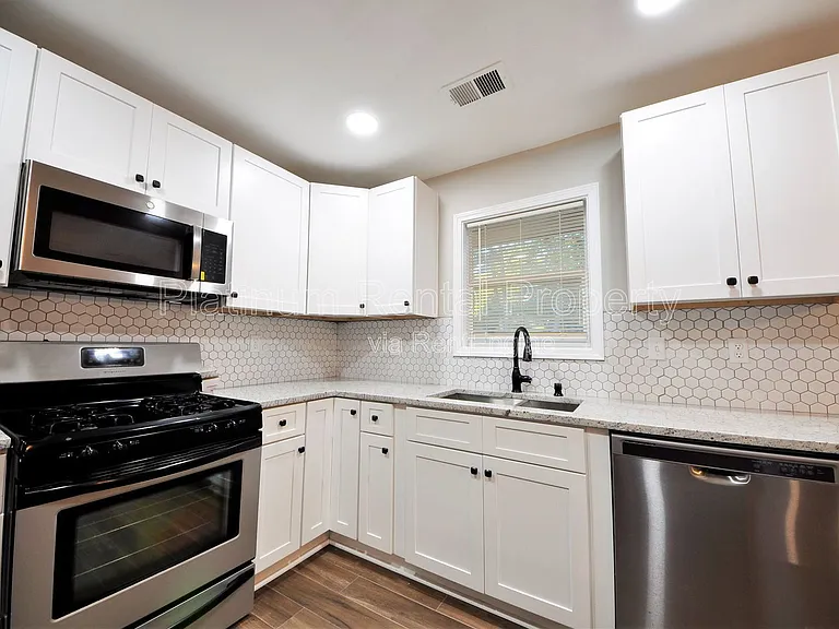 3572 Kennesaw Station Dr NW — Photo 8
