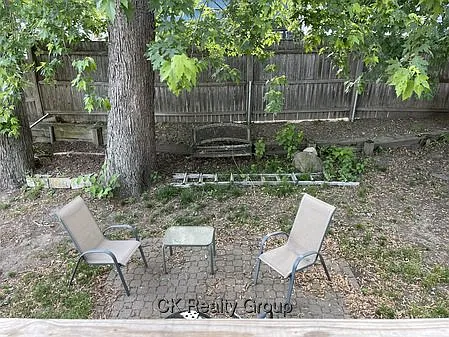 50 Gilbert St — Photo 10