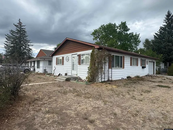 120 & 124 E Monroe Ave, Riverton, WY 82501