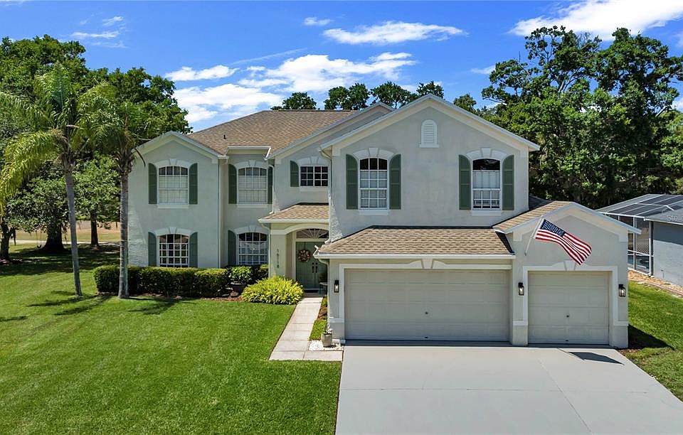 1st image of 16118 Muirfield Dr