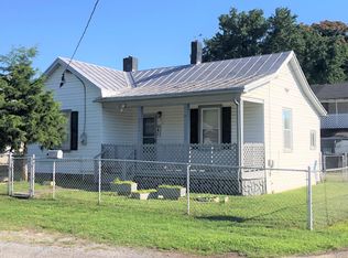 2201 Russell Ave SW, Roanoke, VA 24015