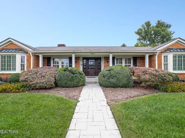 2004 Southwood Dr, Maryville, TN 37803