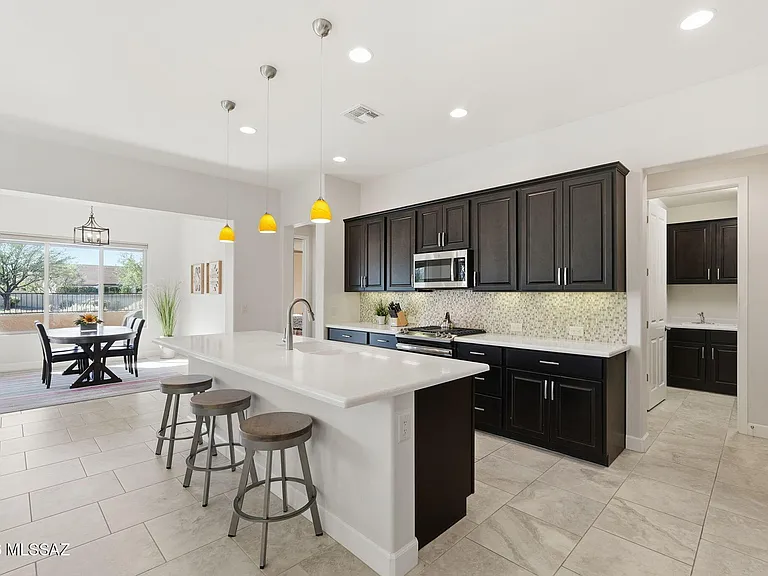 61295 E Flint Dr — Photo 11