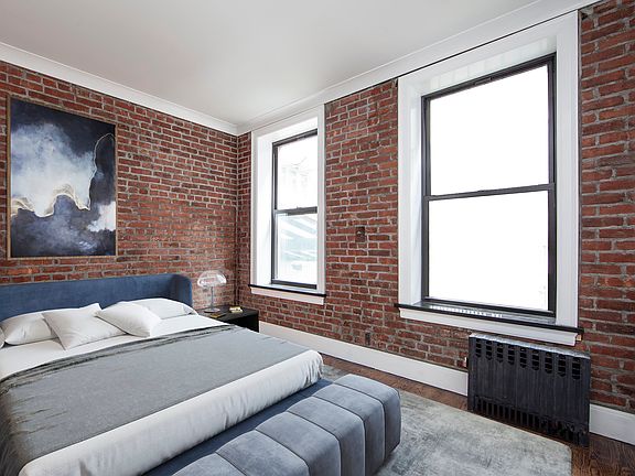 2nd image of 124 Ludlow St APT 3B