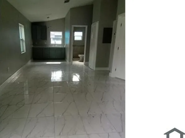 3632 E North Bay St #2, Tampa, FL 33610