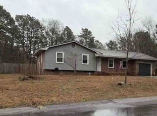 2029 Dockside Dr, Fayetteville, NC 28304