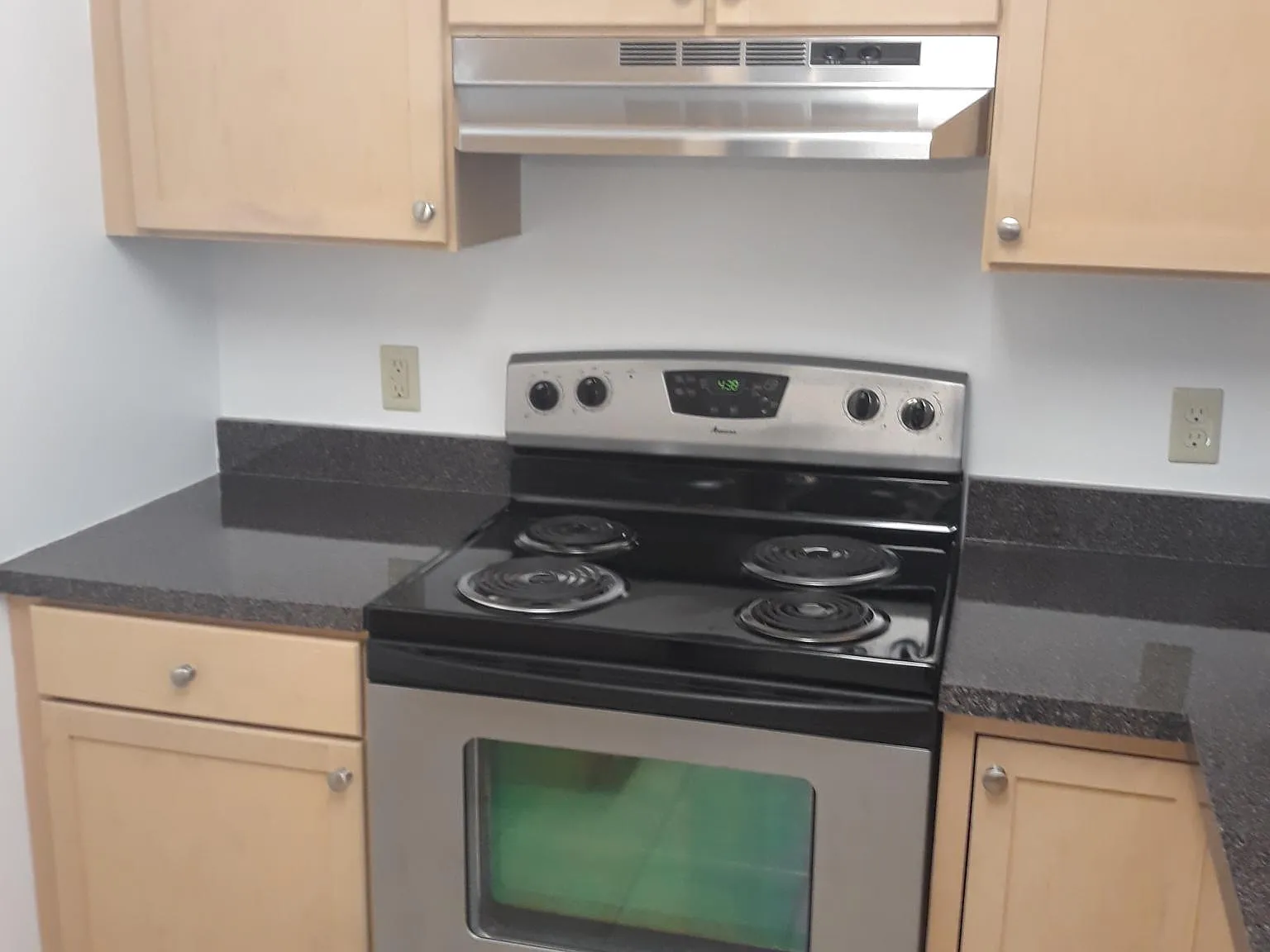 2 bed, 1125 sqft, $2,675 — Photo 4
