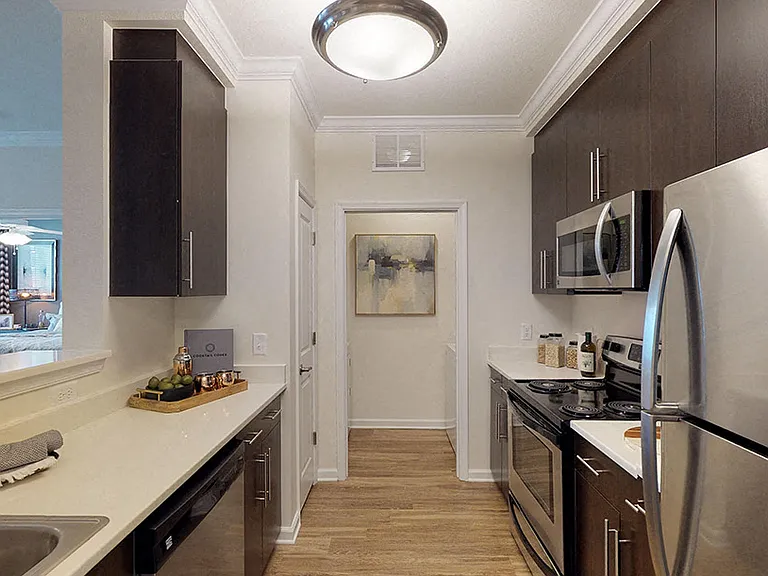 Clairmont at Harbour View Station — Photo 11