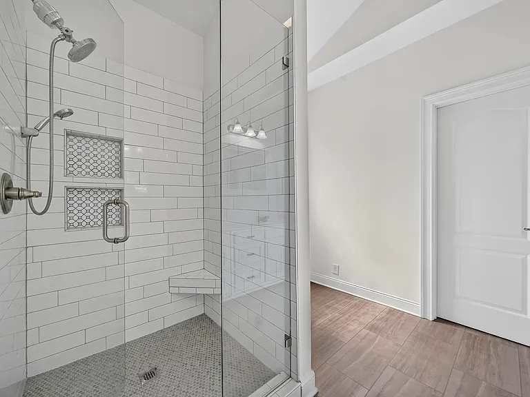 1081 Carriage Ridge Dr — Photo 34