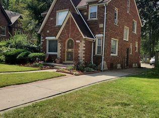 17559 Santa Barbara Dr, Detroit, MI