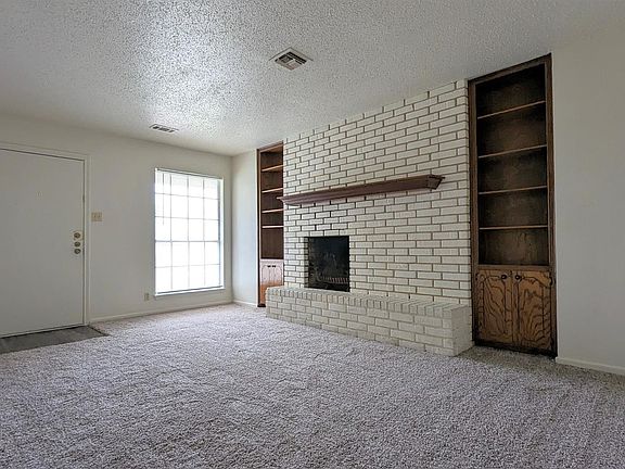 3rd image of 326A Tucson Dr #326B