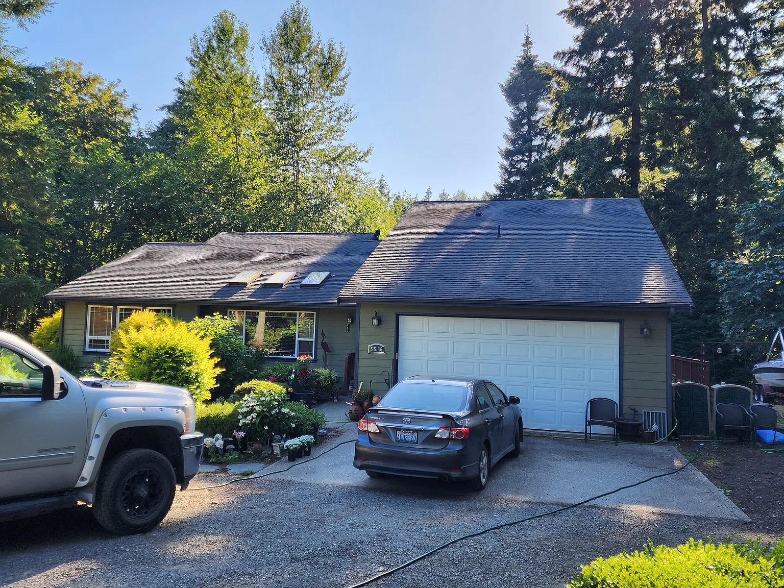 5516 6th Ave NE — Photo 1