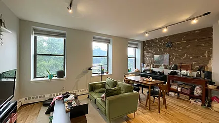 Rented by Strivers Management Group Corp (Brokerage)