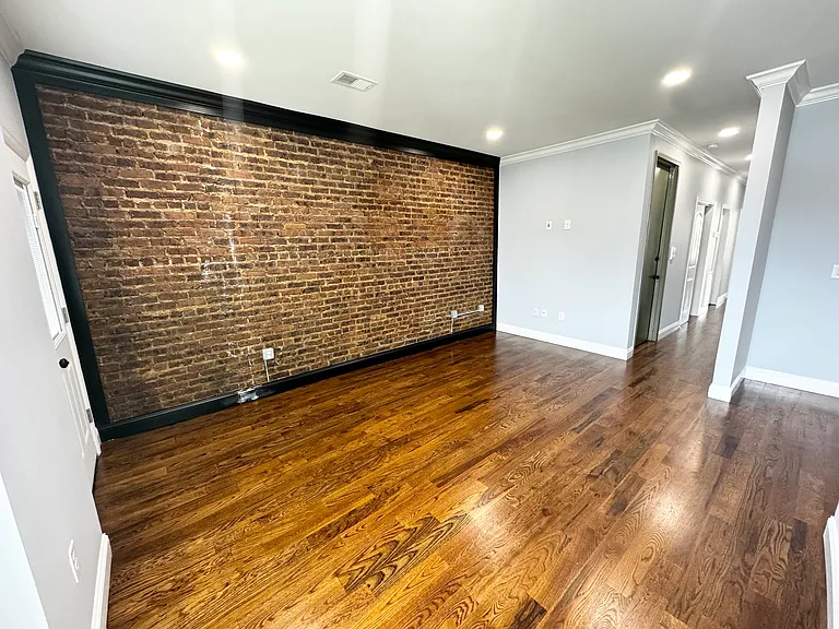 224 Niles St #2 — Photo 5
