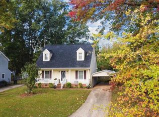3715 Pineway Dr, Greensboro, NC 27405