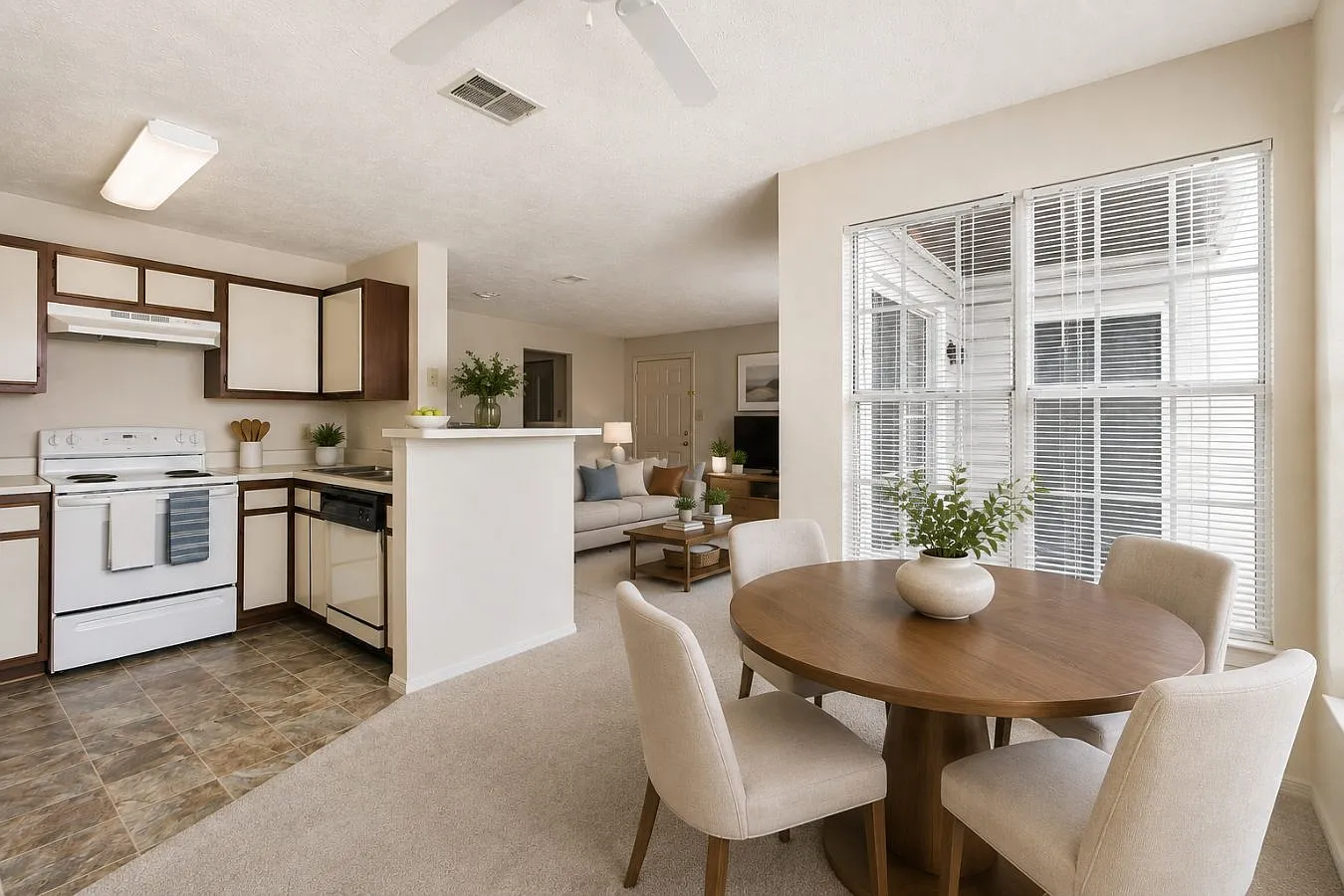 The Pointe at Stafford Apartment Homes — Photo 2