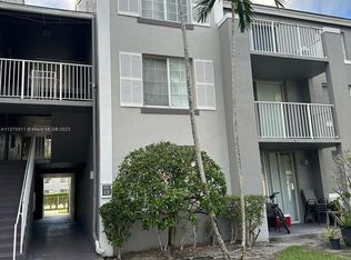 620 SW 111th Ave APT 207, Hollywood, FL 33025