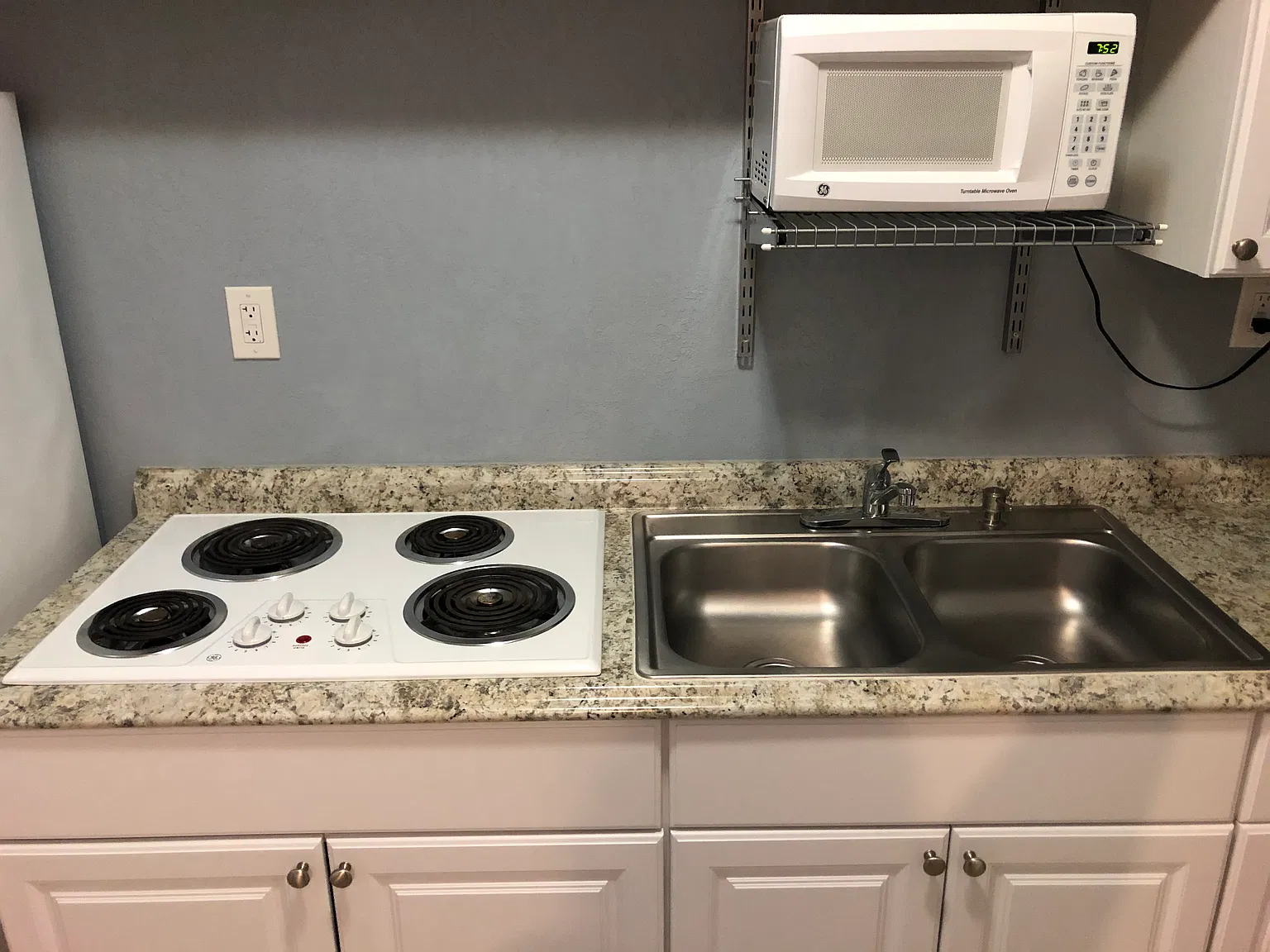1 bed, 590 sqft, $1,200 — Photo 3