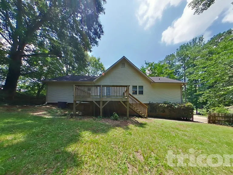 4930 Heritage Valley Dr — Photo 17