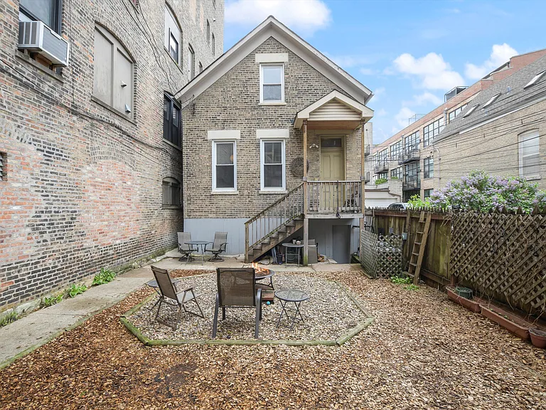 1102 N Hermitage Ave #CH — Photo 4