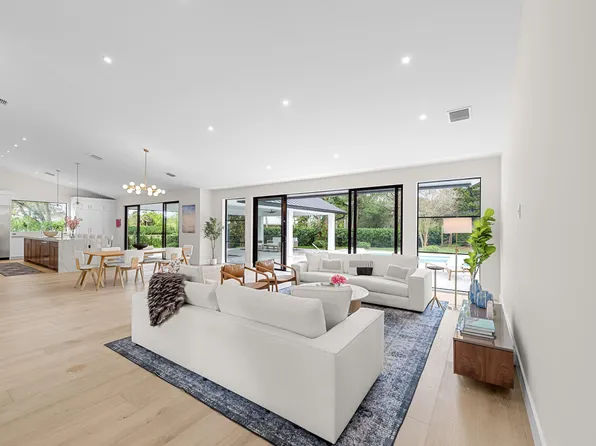 15865 Hiller Street, Wellington, FL 33414