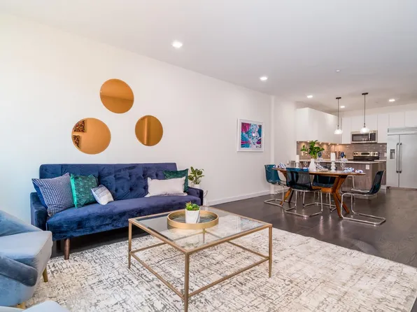 6122 Hudson Avenue image 17 of 29