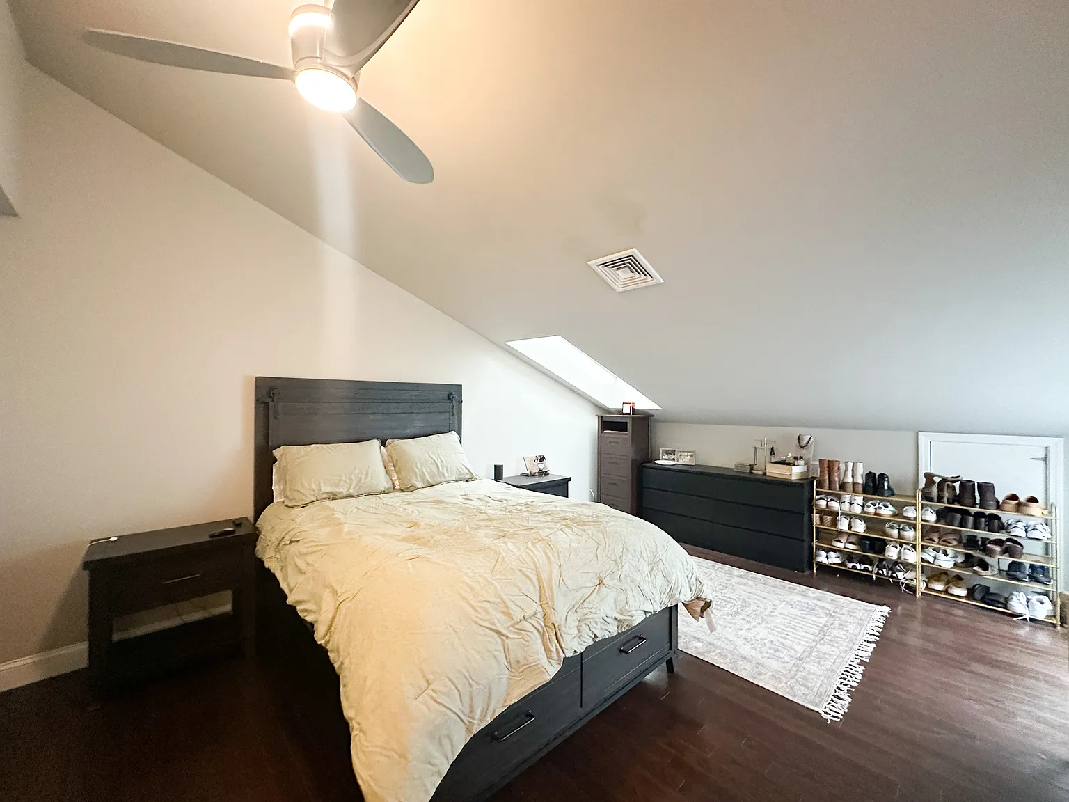 140 Kane St — Photo 3