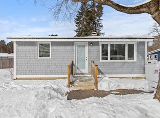 15 Sterling Rd, Auburn, ME 04210