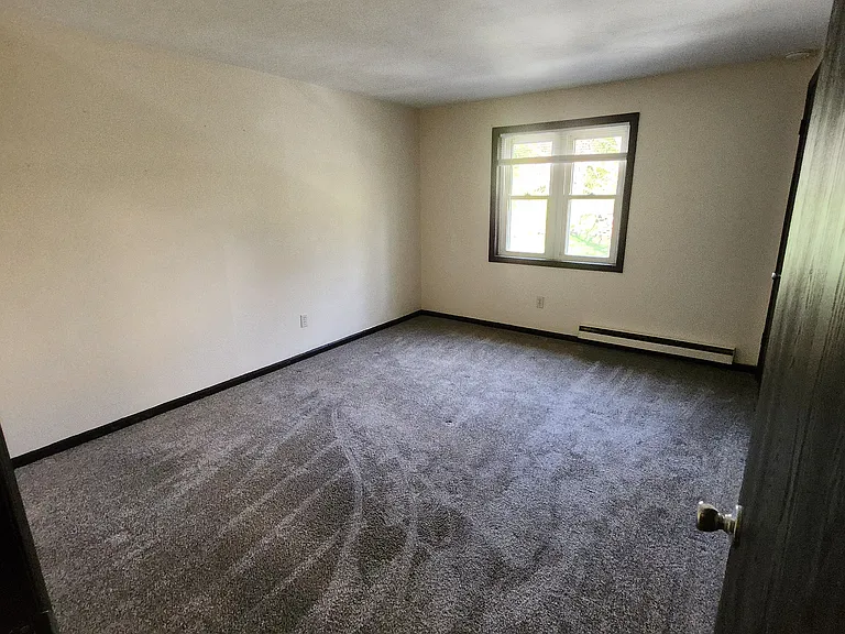 56 Frances St #4 — Photo 15