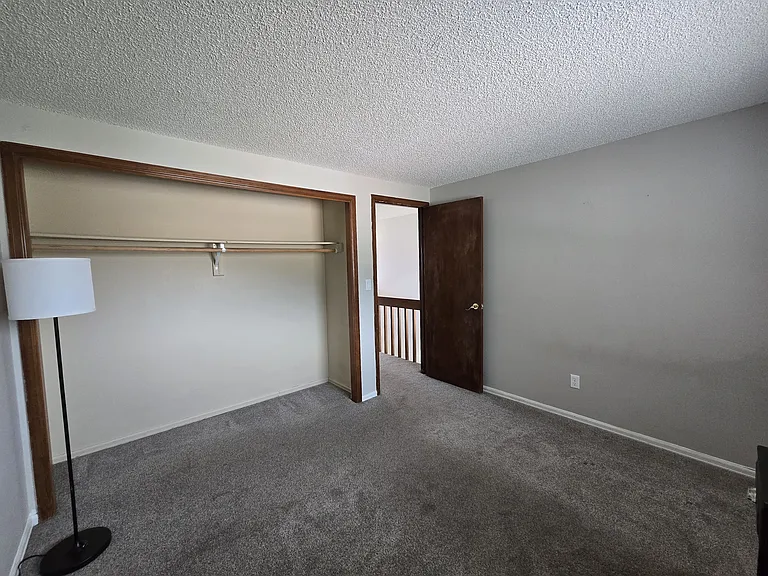 402 Forest Edge Ln #A — Photo 24